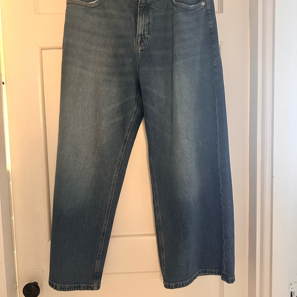 Good American Light Blue Denim Jeans